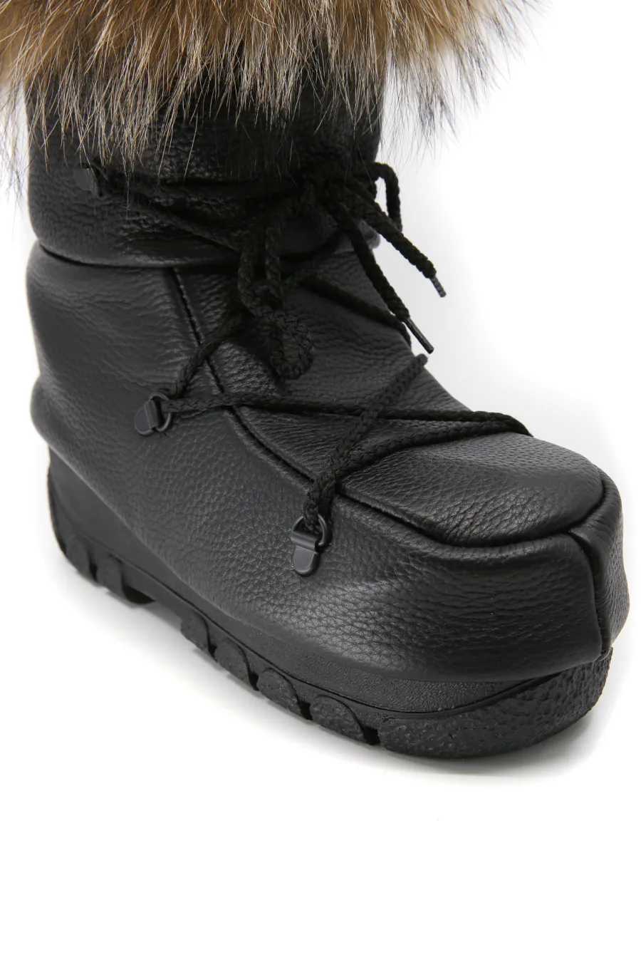 MCUIR CO detailles 1