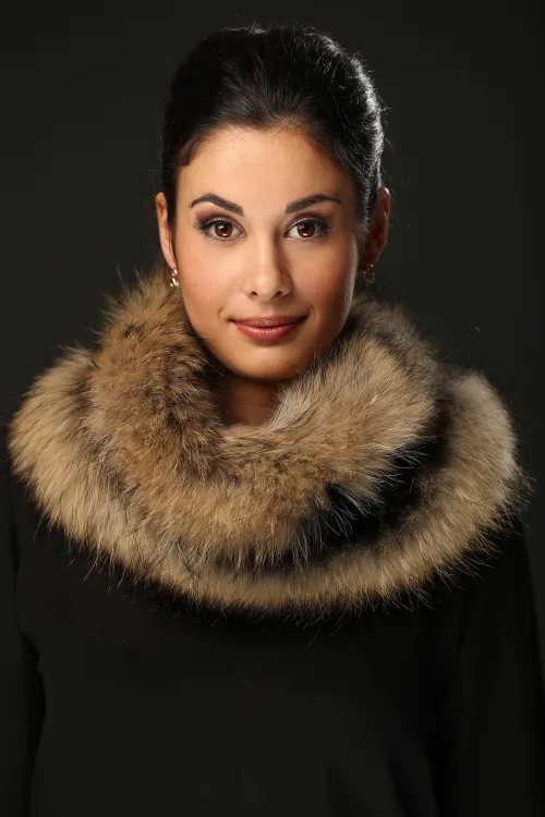Inifinity scarf Finn Raccoon & Black Beaver |  | BILODEAU Canada