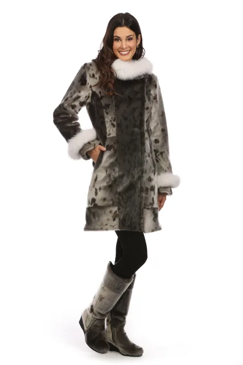 Manteau Delphine - Loup Marin naturel & Renard Blanc | Manteaux d'hiver pour femme - Manteaux de fourrure | BILODEAU Canada