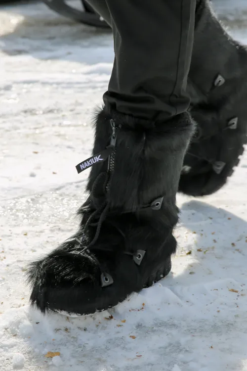 Black Cow fur boots - Front zipper - Standard Nakiuk | Women/Men | BILODEAU Canada