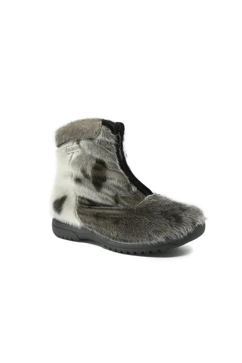 Natural Seal fur boots  - Akiwe | Winter boots - Urban boots | BILODEAU Canada