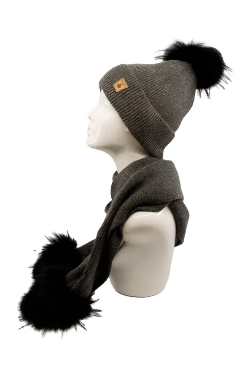 *New* - Boston kit - Toque and scarf with fur ponpoms | Tuques | BILODEAU Canada